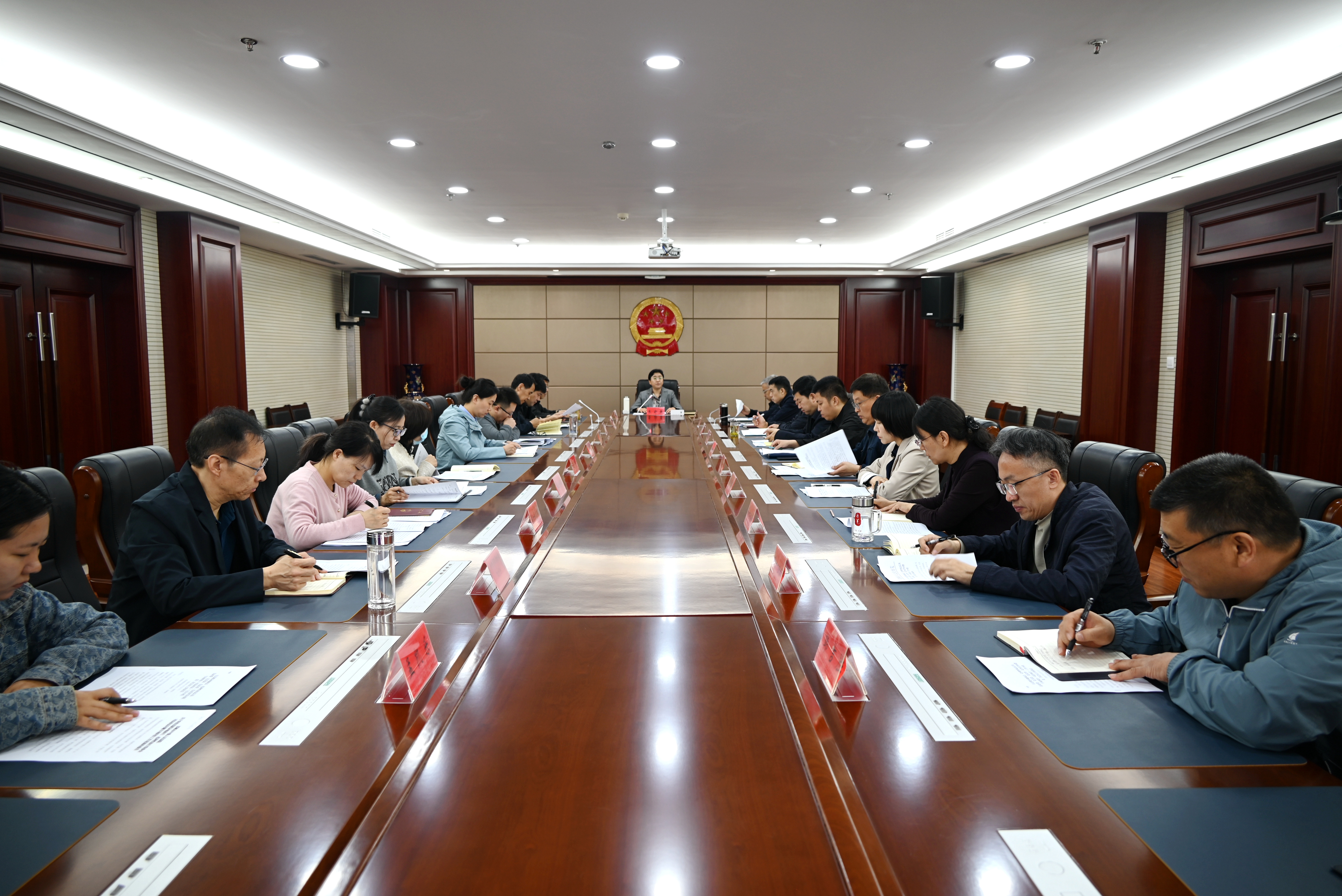 邯郸市纠治违规异地执法、趋利性执法以及乱收费、乱罚款、乱检查、乱查封等问题（司法执法）工作小组第二次会议召开